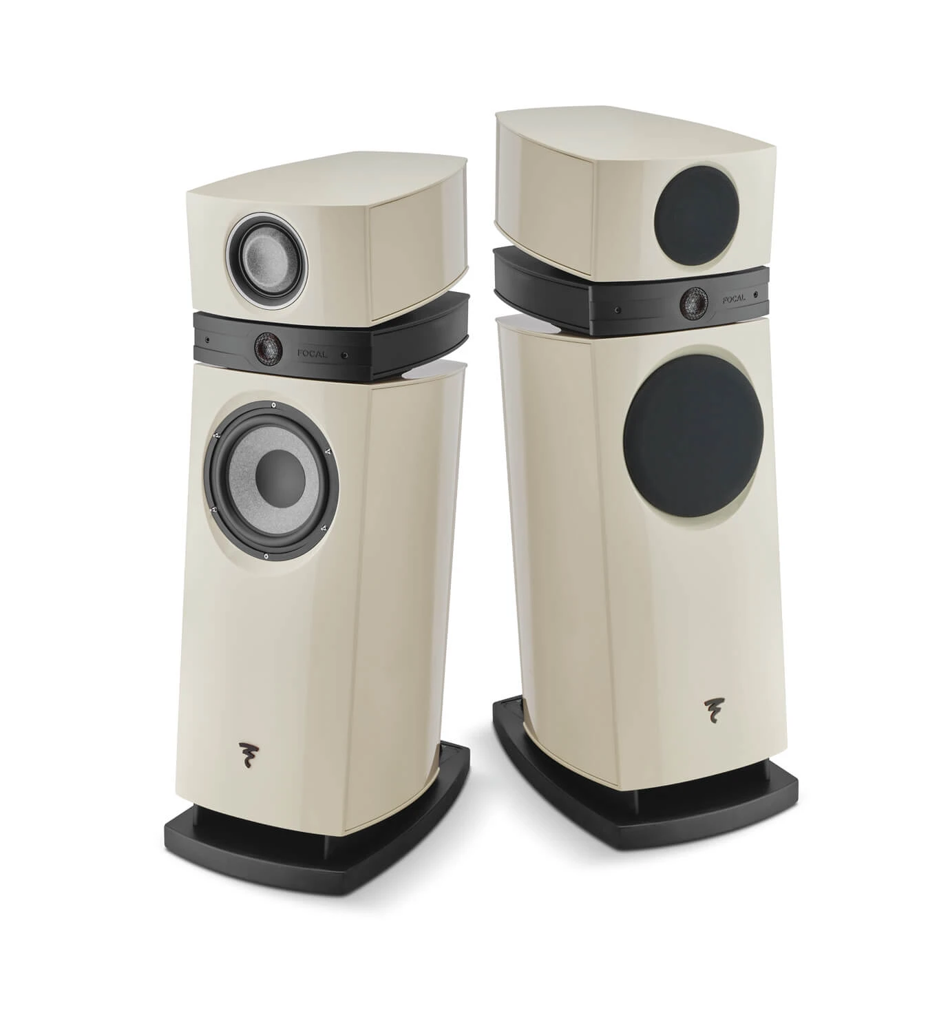 focal-scala-utopia-evo-m-smotanova-lesklajpg - Focal Powered by Naim Store Banská Bystrica Pair of cream-colored floor-standing speakers with black drivers and stacked design on black bases.
